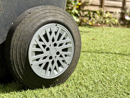 Wheelie bin ford sierra - wheelie,