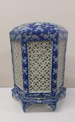 Antique chinese blue - chinese, white