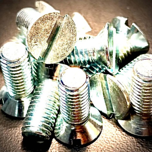 Machine screw slot - m6,