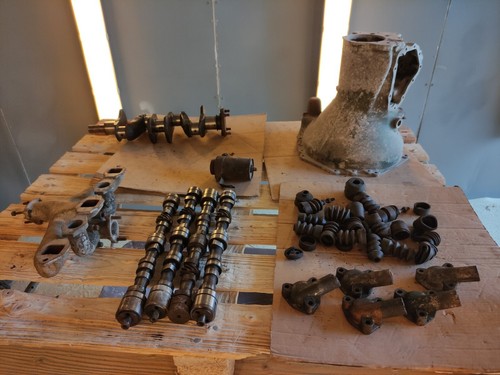 Austin a40 somerset parts - somerset,