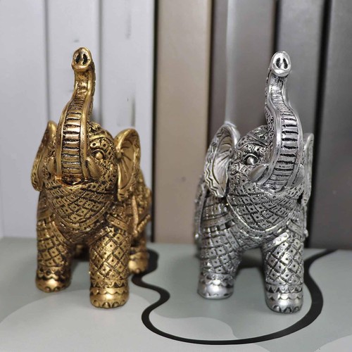 Elephant figurine desktop - figurine,