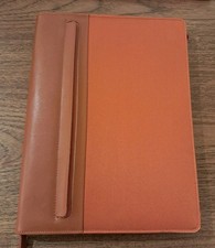 Filofax A4 Graphic zipped folder -orange. Rare model.