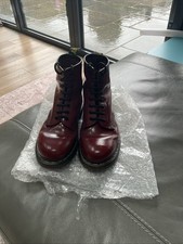 Dr. Martens Original Cherry
