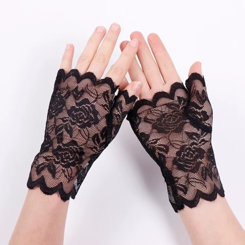 Ladies short lace gloves black - lace,