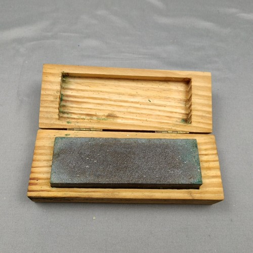 Vintage oil sharpening stone - oil,