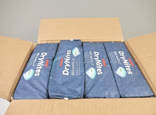 Huggies drynites bed mats - bed,