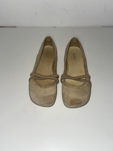Beige suede mary - mary, jane