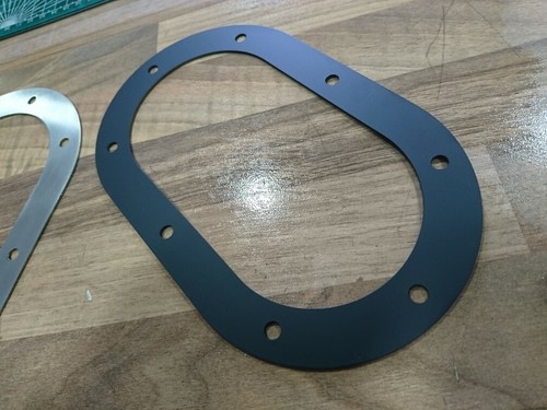 Twin bezel exhaust - exhaust, side