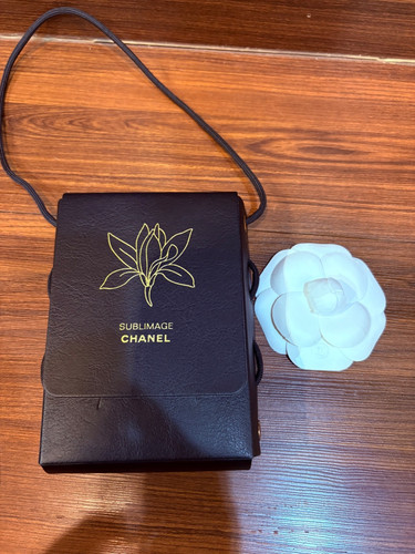 Chanel sublimage black - chanel, small