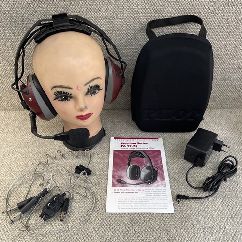 Pilot communications freedom - communications,