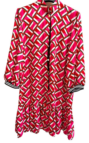180 fee juliette designer - £180,