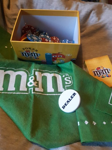 Poker set chips - m&ms,