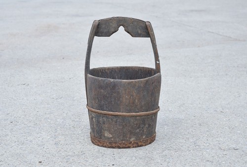 Old vintage wooden rice - old, bucket