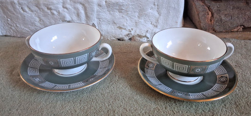 Wedgwood bone china - ,