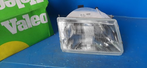 Front right headlight - front,