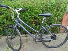 Used Bicycle Giant Hybrid