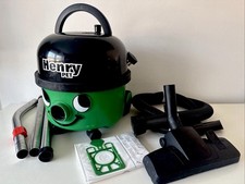 Henry Pet Bagged Cylinder