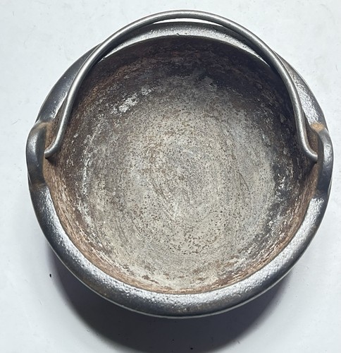 Small lead melting - small, pot