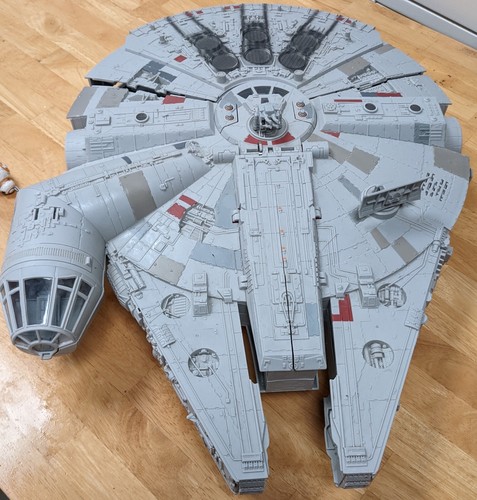 Millennium falcon hasbro star - millennium, falcon-hasbro