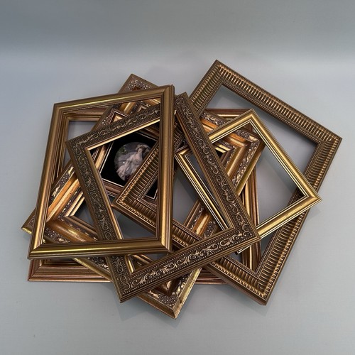 Job lot gold - gold, photo