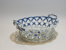 LOWESTOFT 18TH CENTURY