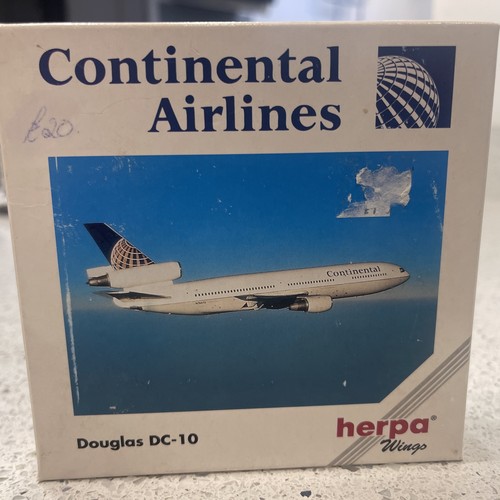 Herpa wings 500 - herpa, douglas