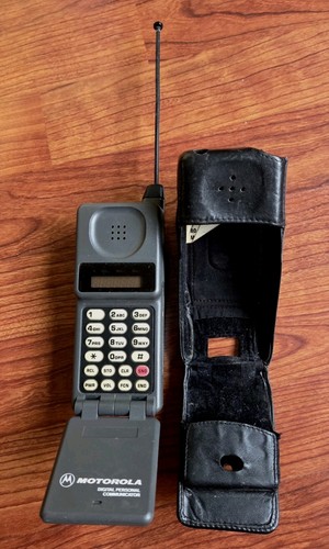 Vintage motorola brick flip - vintage,