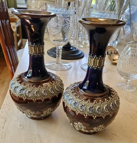 Antique pair royal doulton - royal,