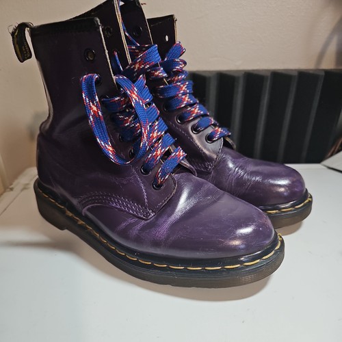 Doc martens made england - doc,