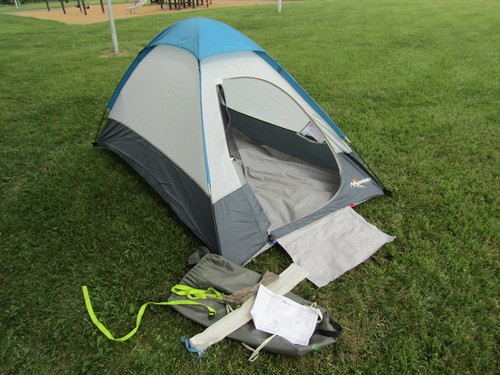 Backpacking tent 4 - tent, 7'