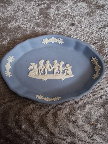 Wedgewood dancing cherubs - dancing,