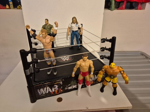 Wwe wrestling ring figure - wwe,