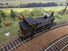 Hornby R058 Jinty in BR Black - Good Condition, Excellent Runner!