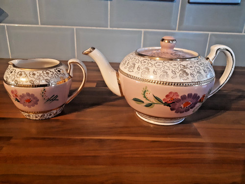 Lingard pink gold floral - &,
