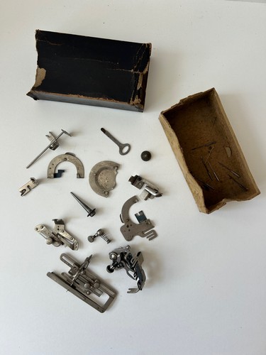 Box vintage antique - of,