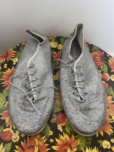 Sparkly silver jazz shoes - sparkly,