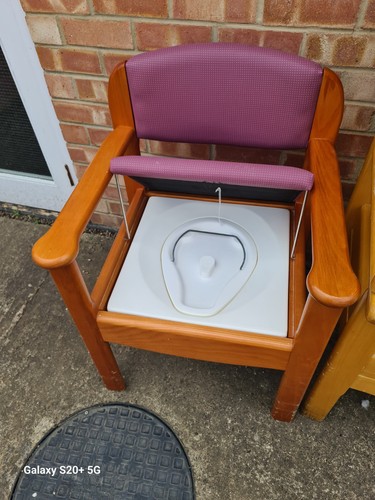 Commode chair - commode,
