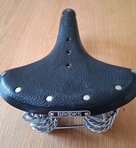 Classic brooks b33 black and - classic,