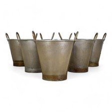 MILLWARDS® Handmade Vintage Style Galvanised Metal Bucket Planter - 40 cm