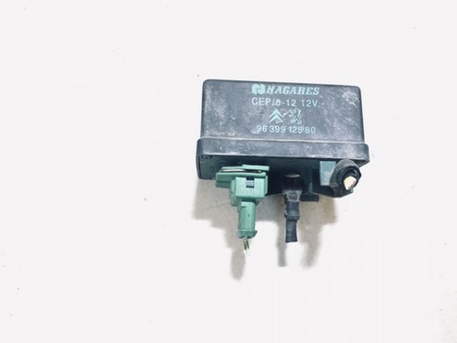 Peugeot 807 2005 - , plug