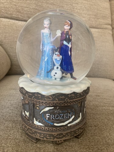 Disney store musical frozen - store,