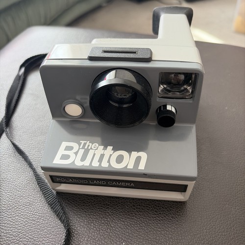 Polaroid the button - the, instant