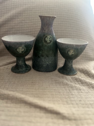 Complete piece conwy pottery - complete,