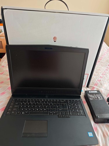 Alienware 17 7820hk - 17-7820hk,