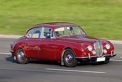 Daimler v8 - &,
