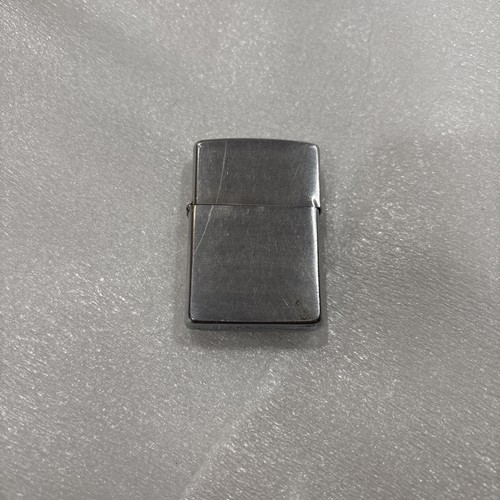 Vintage used 1993 zippo - vintage,