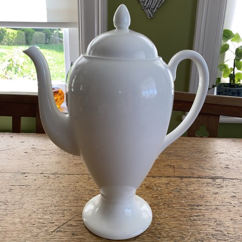 Wedgwood white porcelain - white,