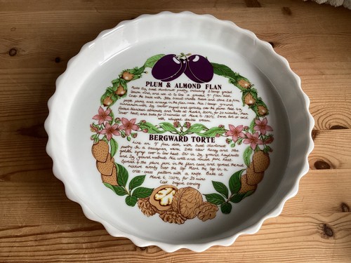 Vintage ceramic flan - ceramic,