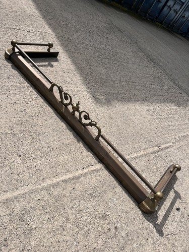 Antique brass fire fender - , art