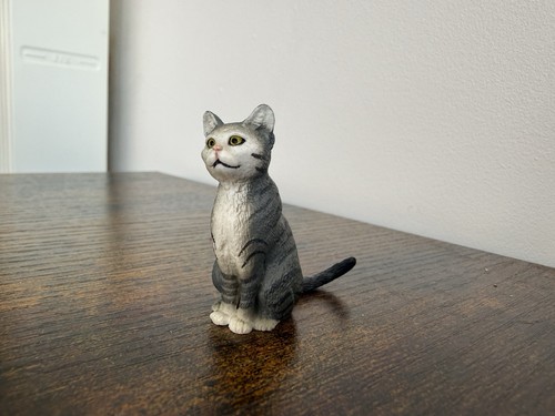 Schleich farm world cat figure - world,